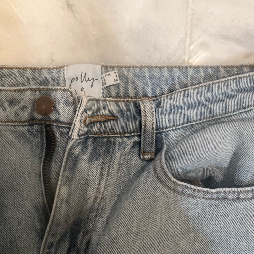 Light Wash Women's Jeans - Light Blue Denim